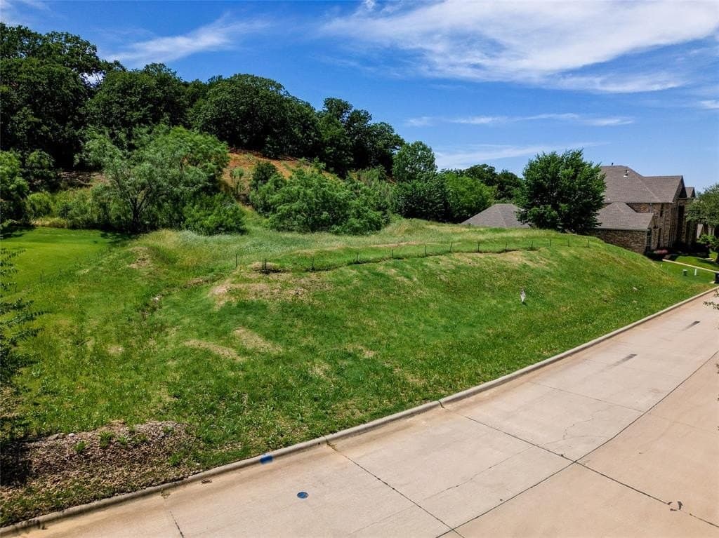 0.61 acres in Tarrant County - photo 4