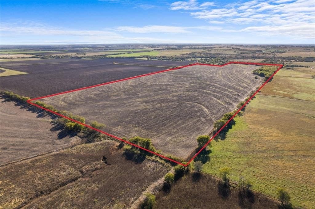 84 acres in Hill County - photo 12