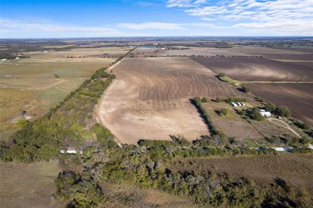 84 acres in Hill County - photo 13