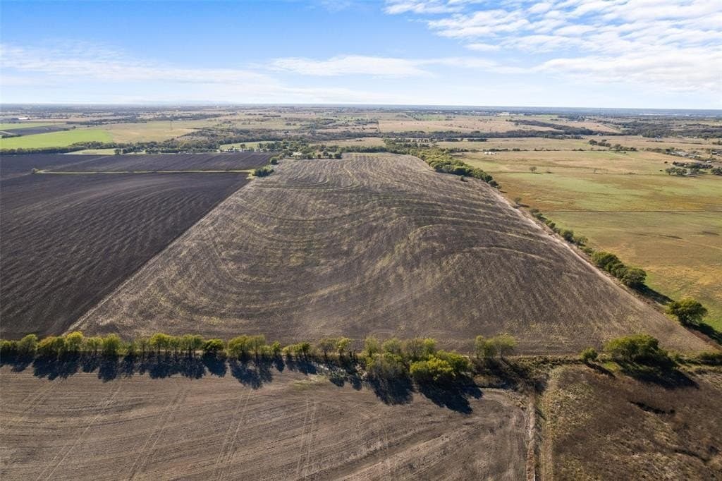 84 acres in Hill County - photo 10