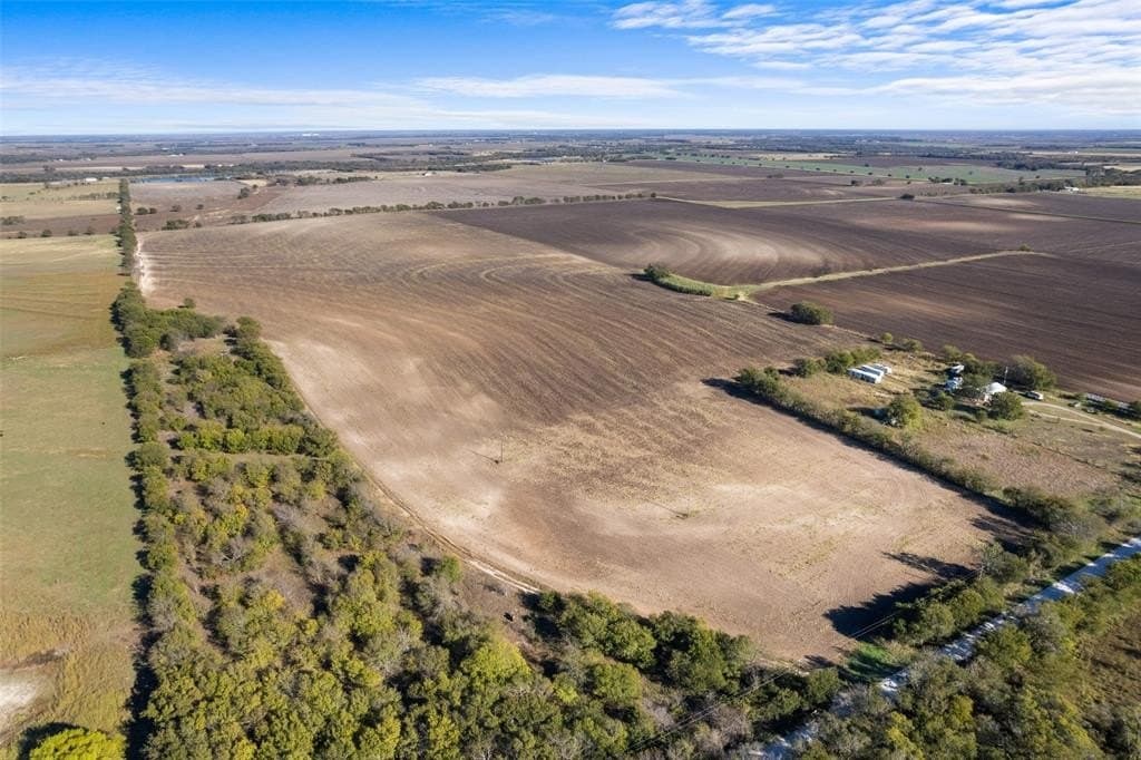 84 acres in Hill County - photo 14