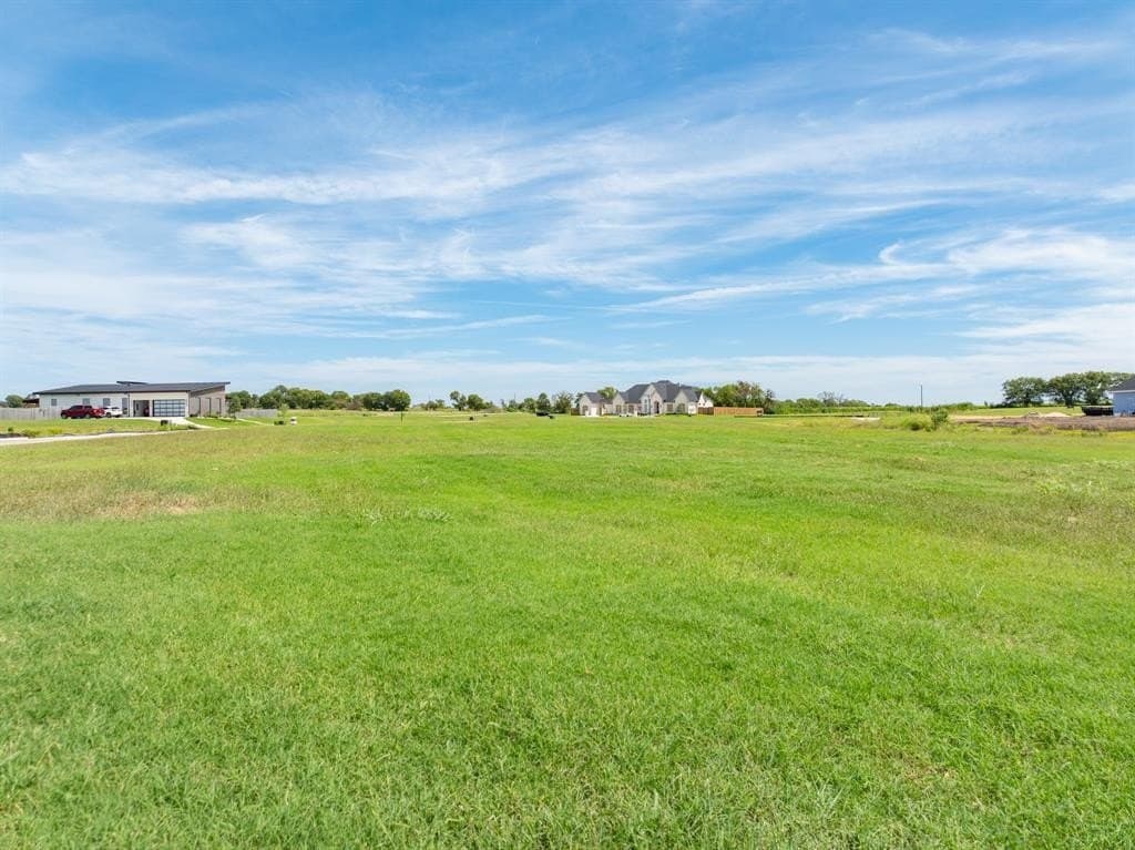 0.66 acres in McLennan County - photo 8