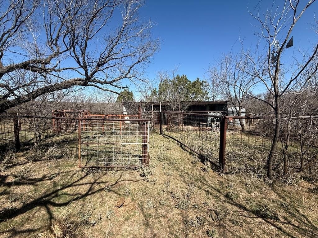 320 acres in Nolan County - photo 28