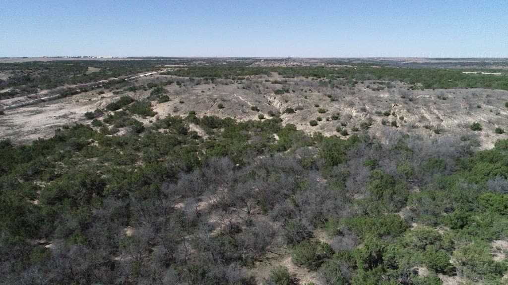 320 acres in Nolan County - photo 2