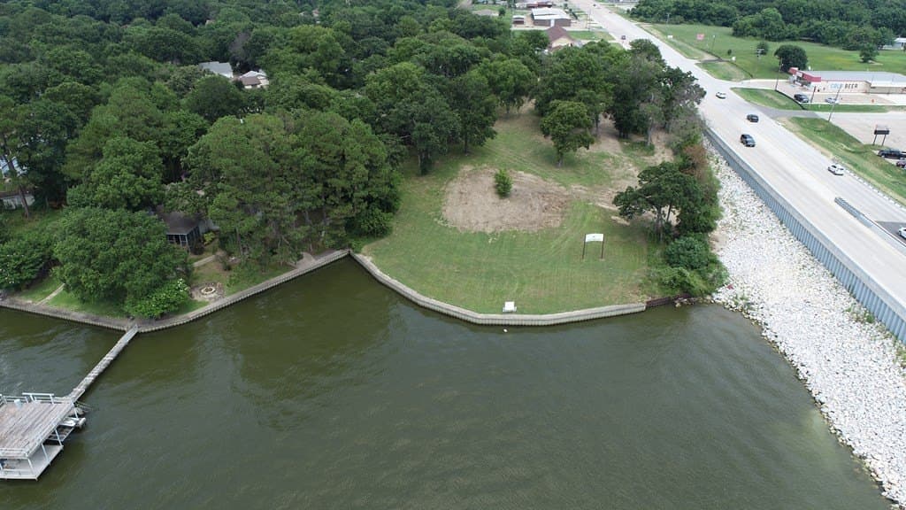 2.35 acres in Henderson County - photo 3
