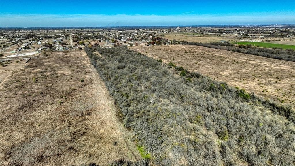 89.04 acres in Johnson County - photo 8