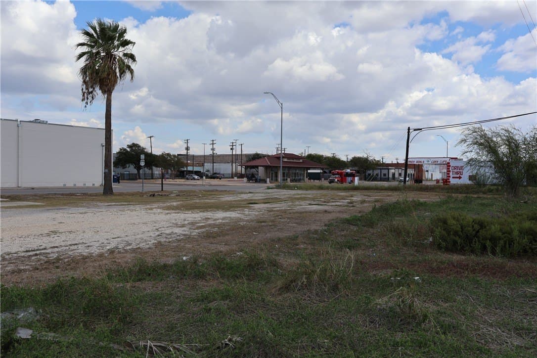 0.41 acres in Nueces County - photo 7