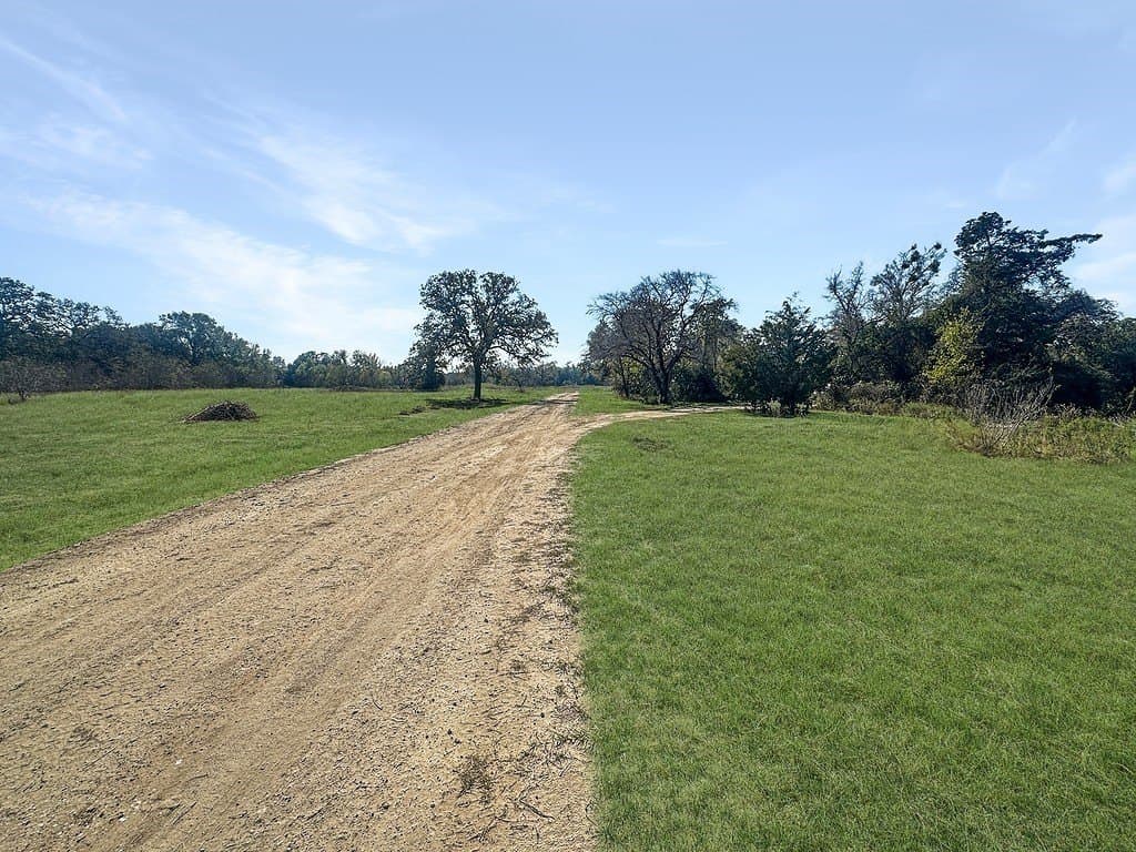 135.94 acres in Fayette County - photo 13