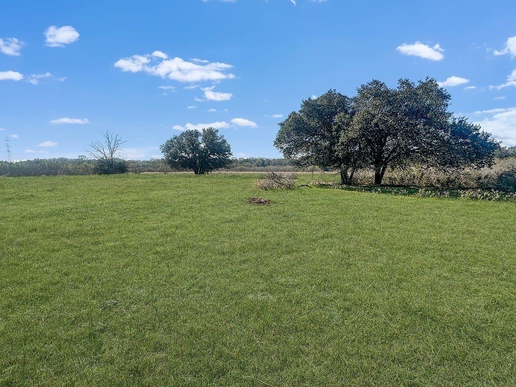 135.94 acres in Fayette County - photo 11