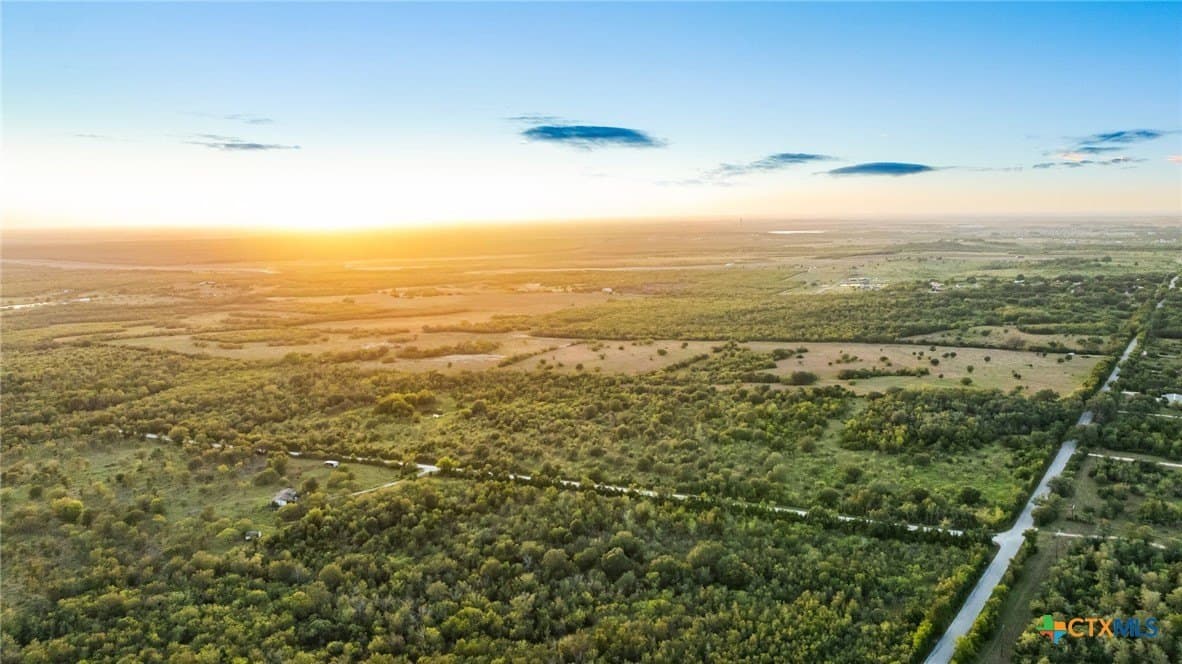 367.58 acres in Caldwell County - photo 11
