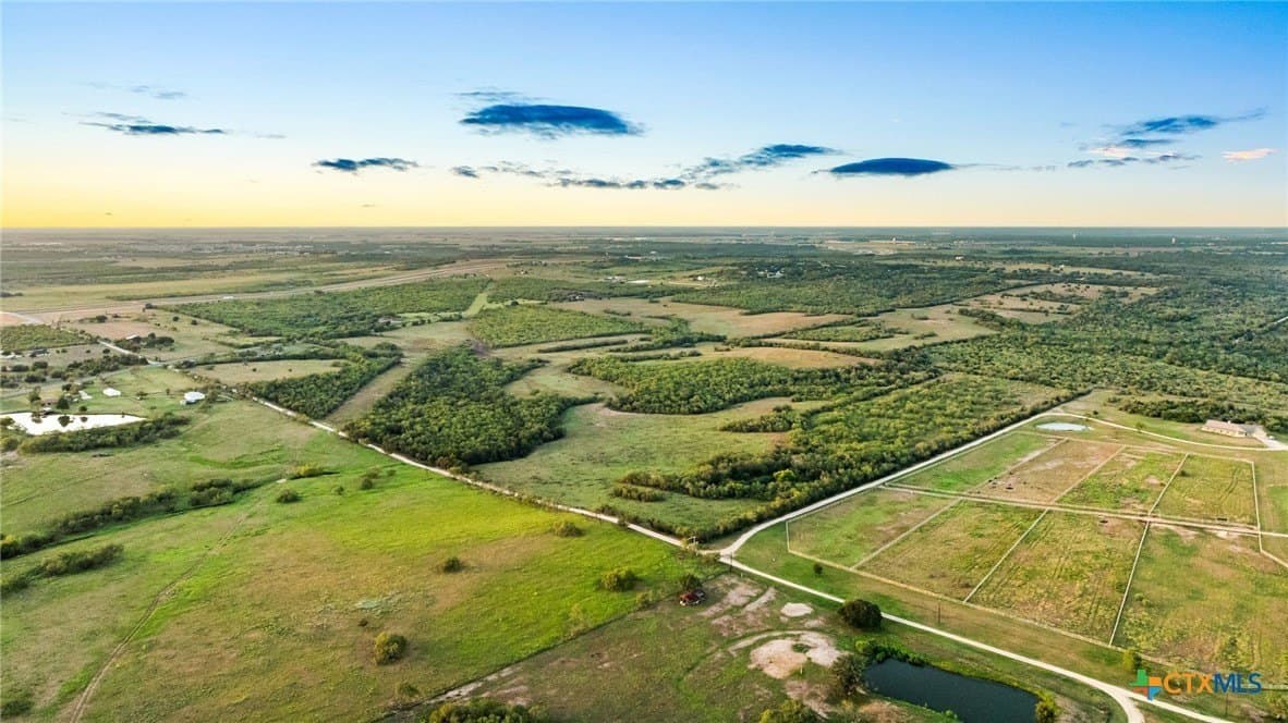 367.58 acres in Caldwell County - photo 7
