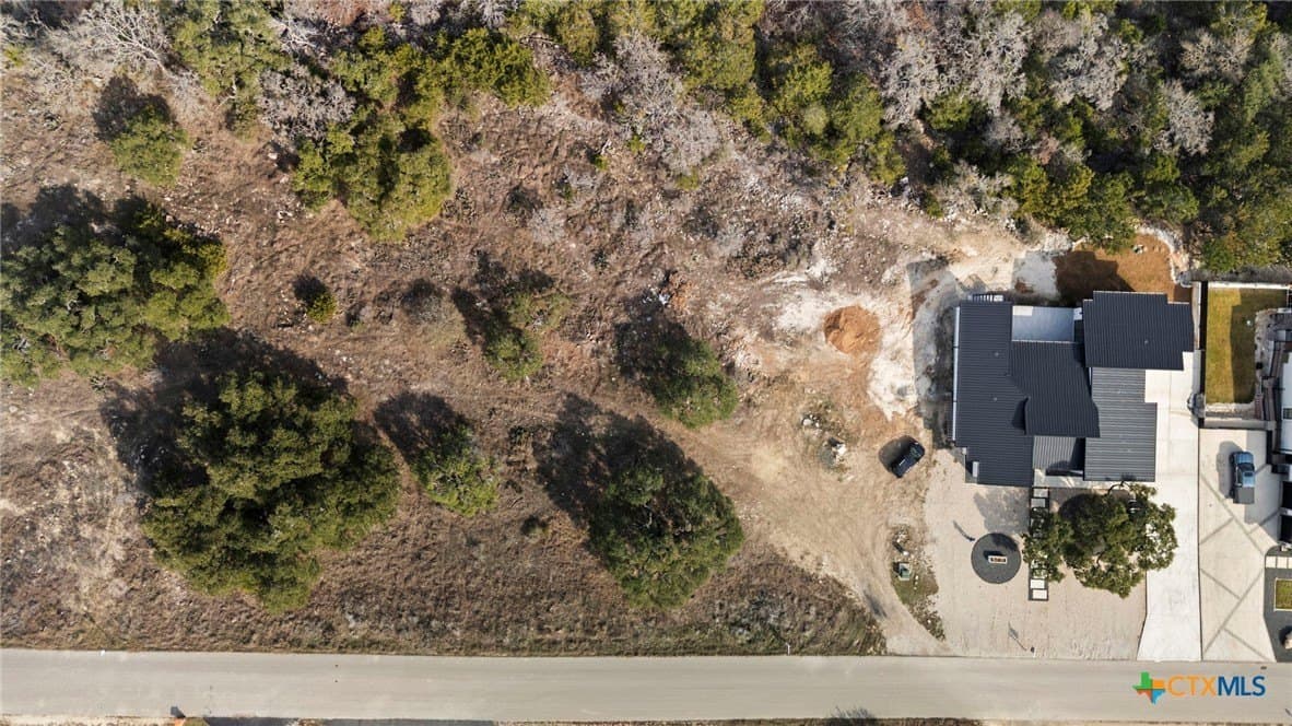 1.13 acres in Comal County - photo 3