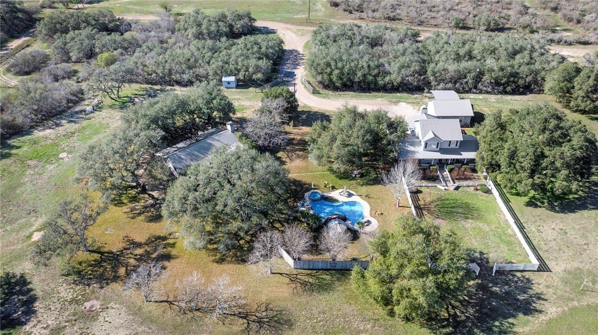 170 acres in DeWitt County - photo 7