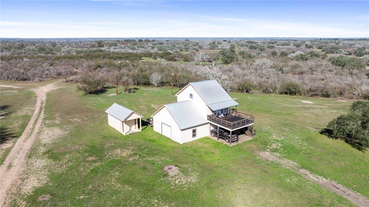 170 acres in DeWitt County - photo 32