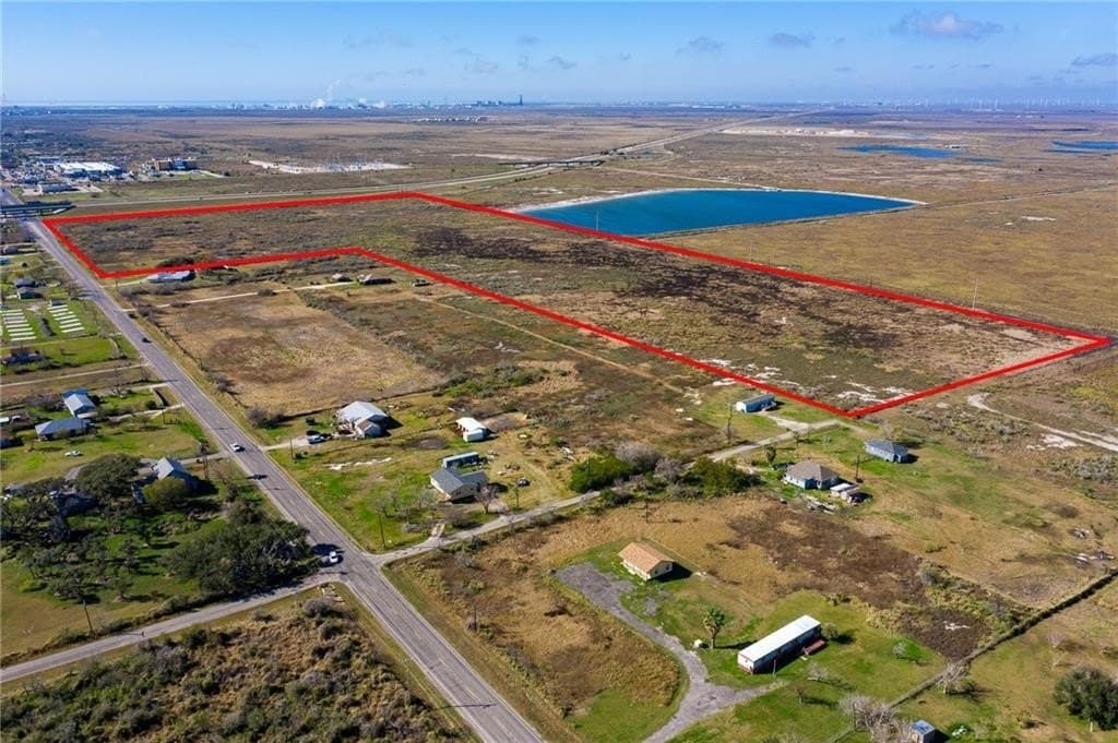 53.47 acres in San Patricio County - photo 4