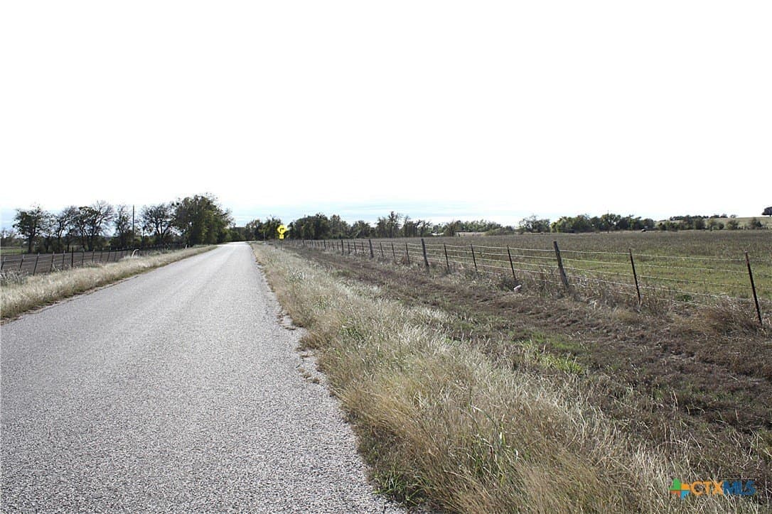 26.17 acres in Bell County - photo 4