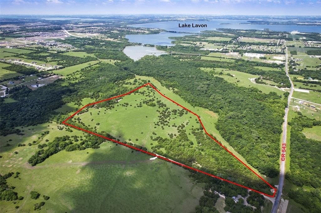 41.8 acres in Collin County - photo 2
