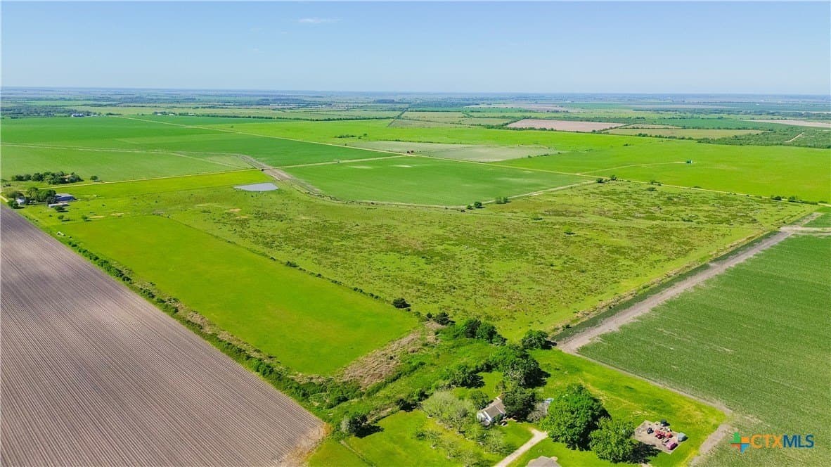 11 acres in Wharton County - photo 8
