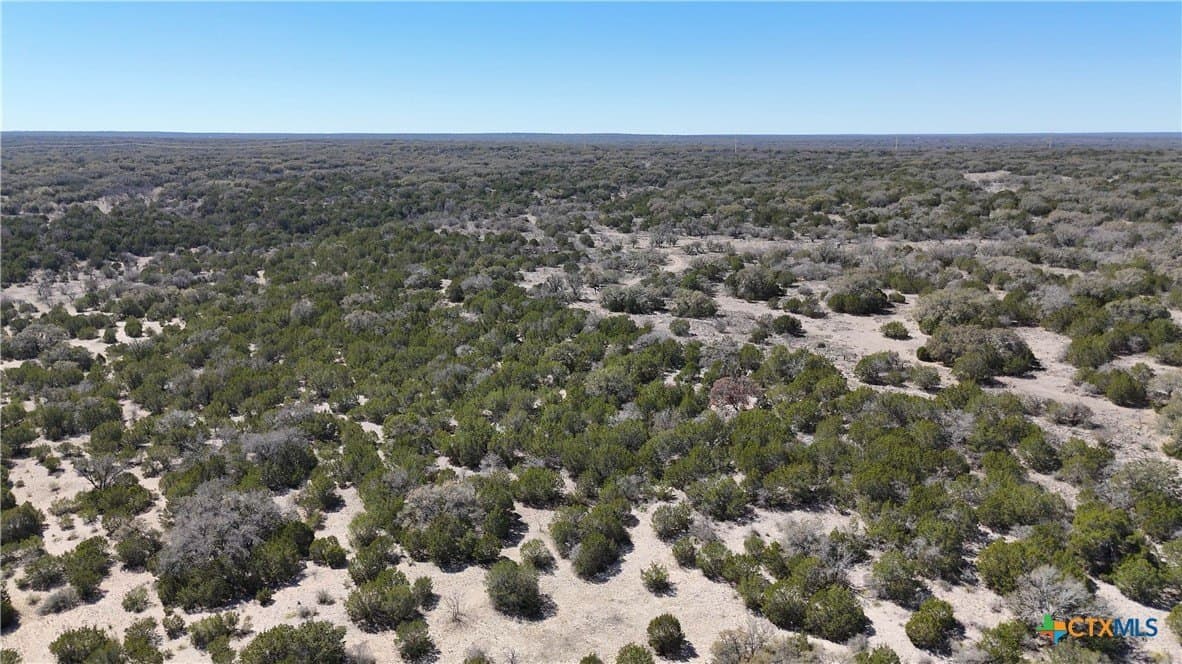 827 acres in Menard County - photo 21