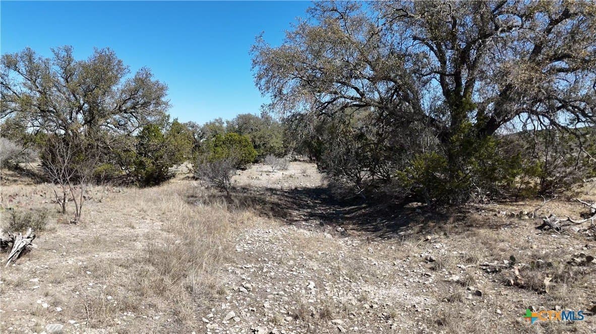 827 acres in Menard County - photo 20