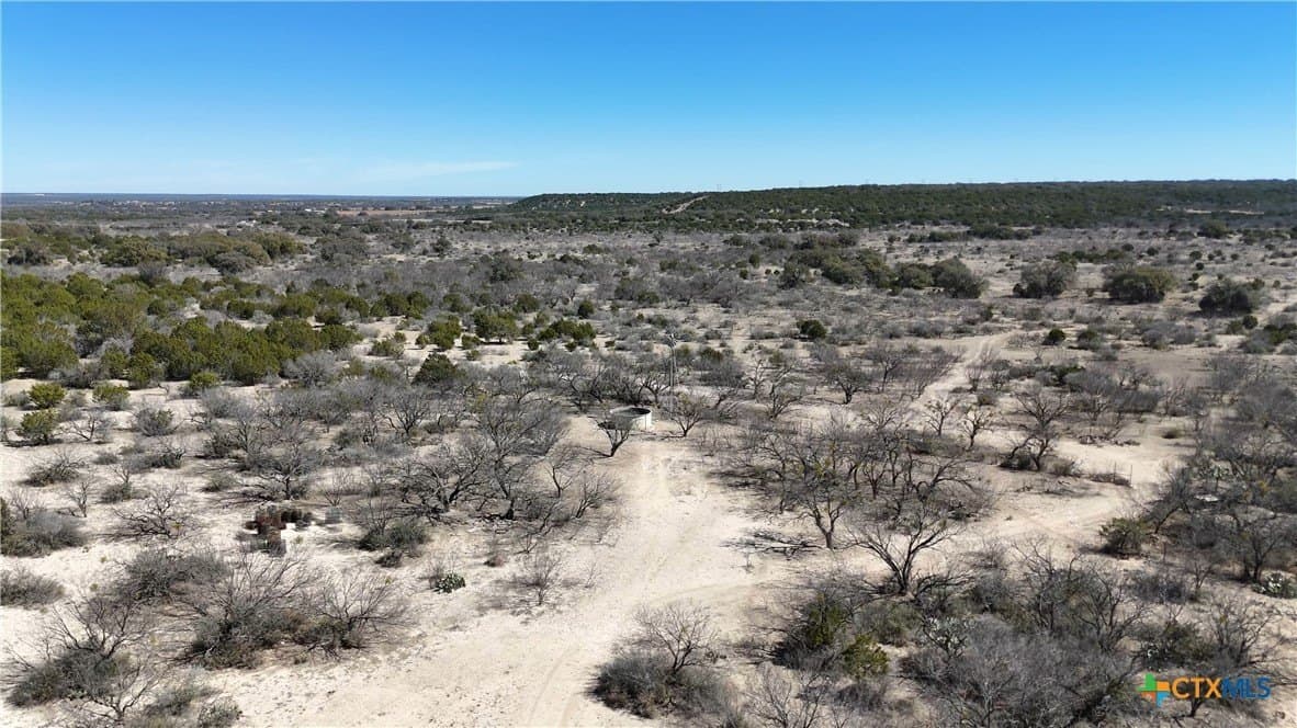827 acres in Menard County - photo 18