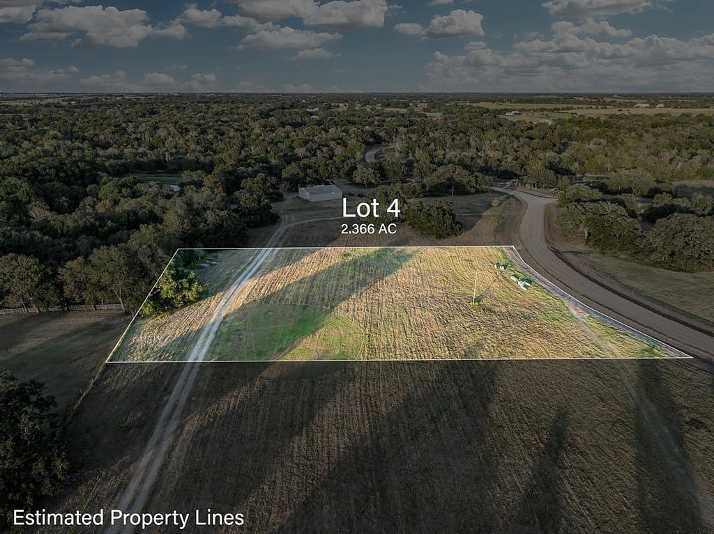 2.37 acres in Fayette County - photo 2