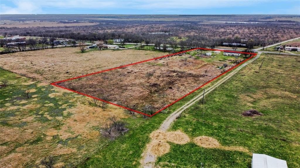 4.05 acres in Ellis County - photo 3