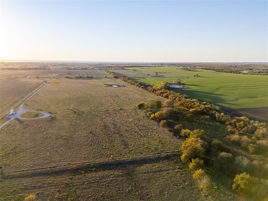 424 acres in Wise County - photo 10