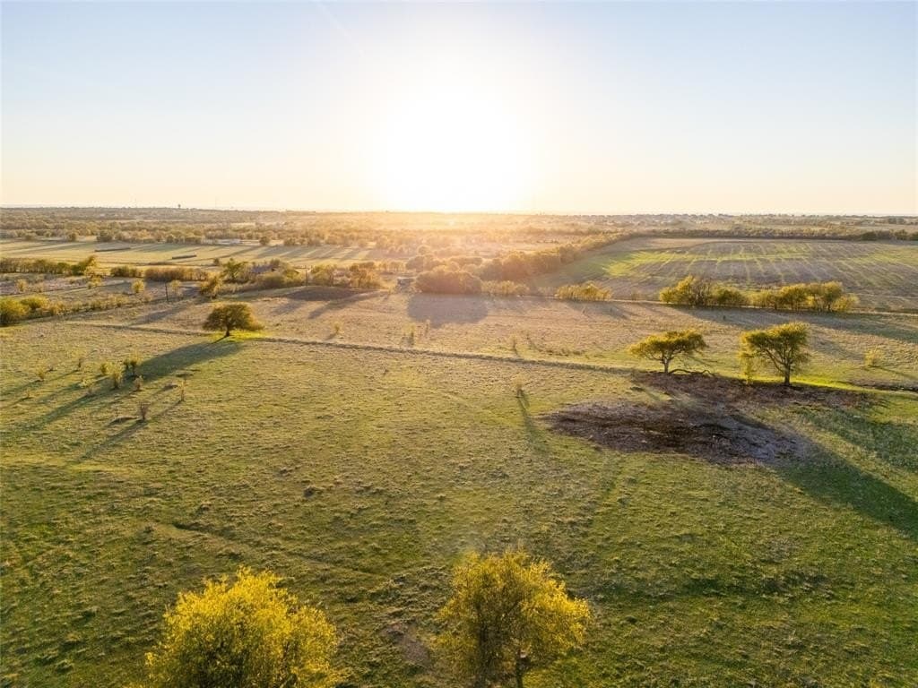 424 acres in Wise County - photo 8