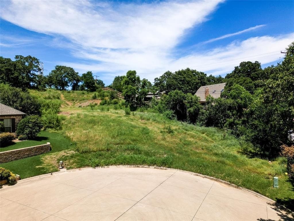 0.87 acres in Tarrant County - photo 4