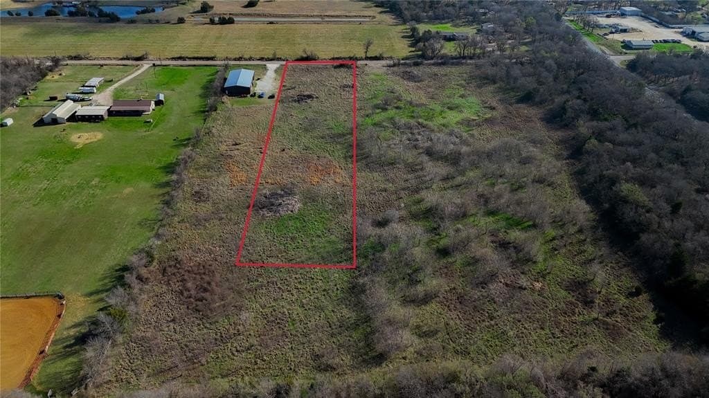 1.45 acres in Johnson County - photo 2