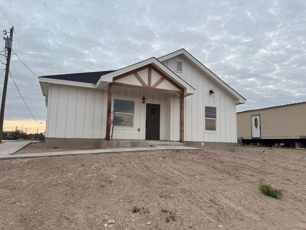 11,800 acres in Maverick County - photo 4