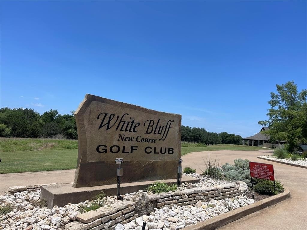 1.47 acres in Hill County - photo 2