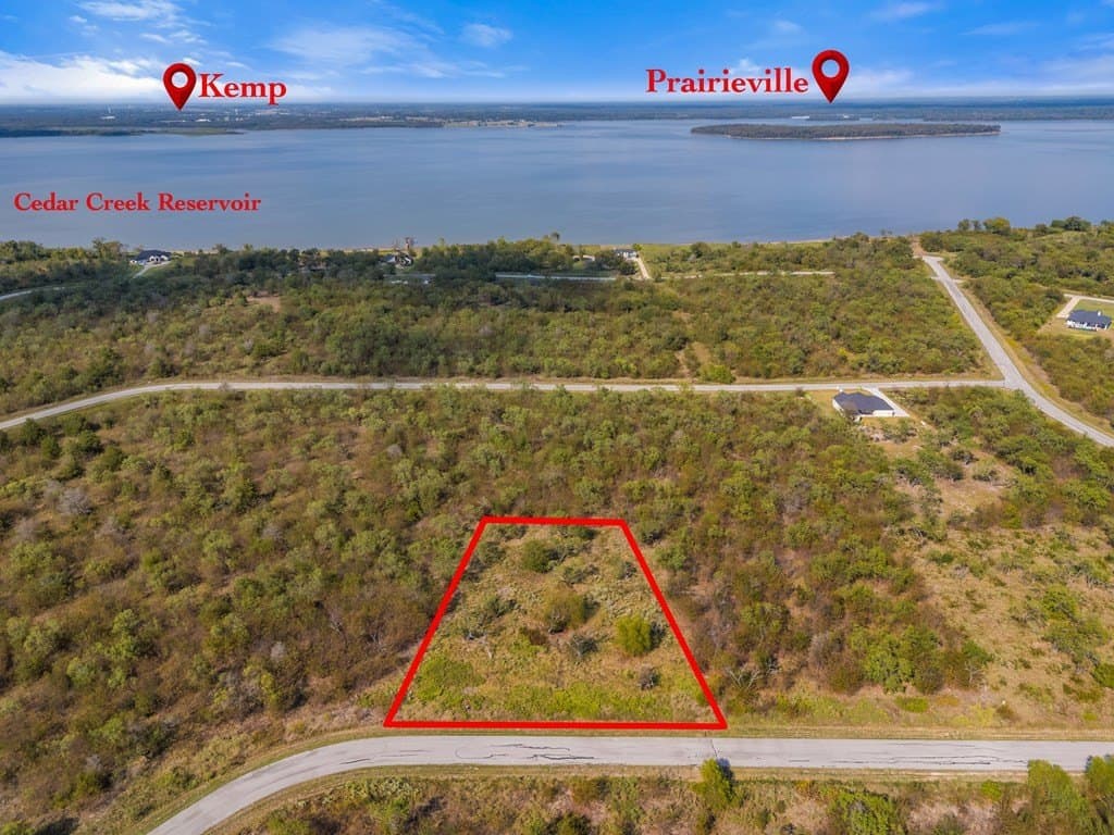 1.14 acres in Kaufman County - photo 4