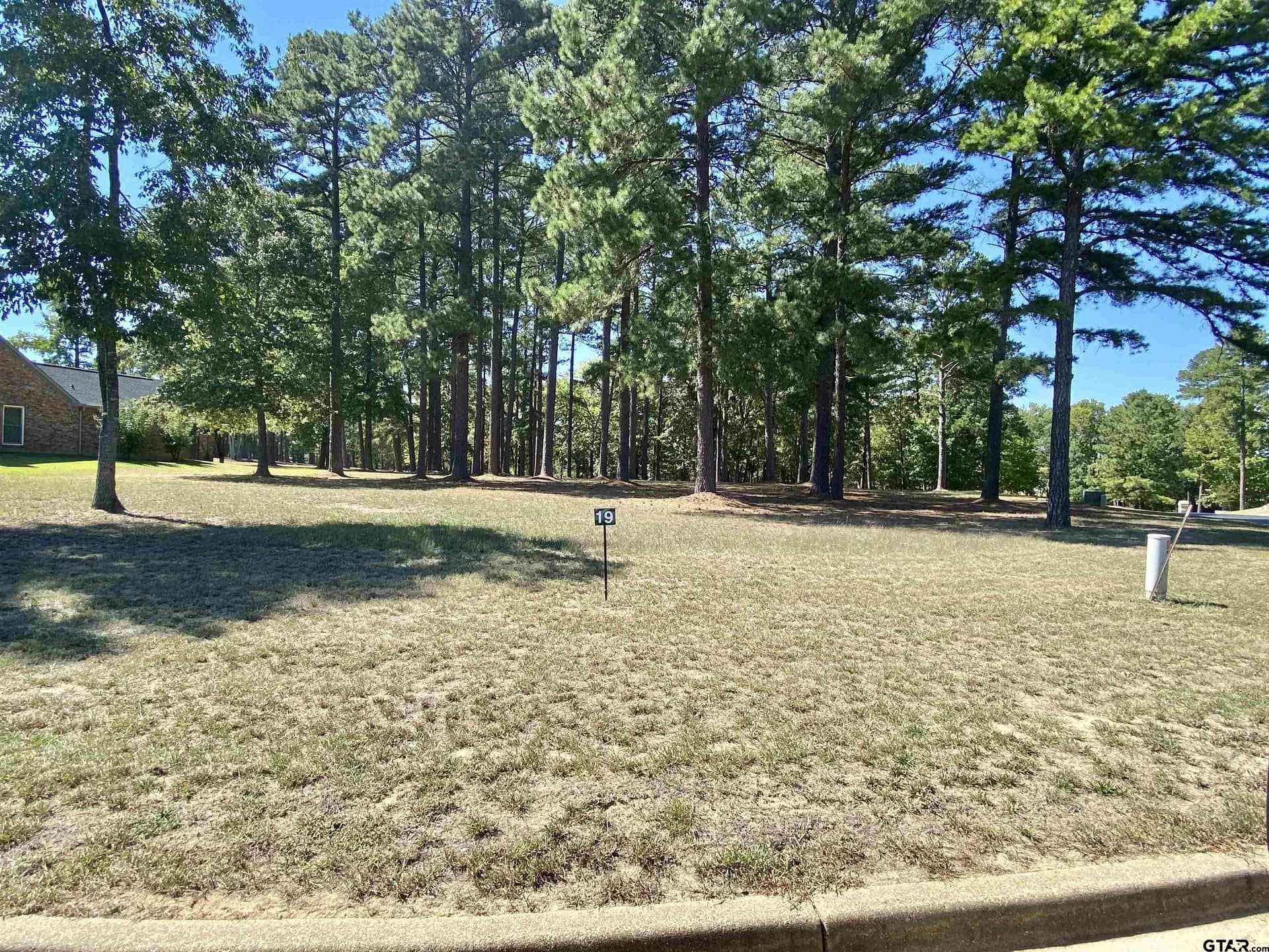 0.37 acres in Anderson County - photo 3