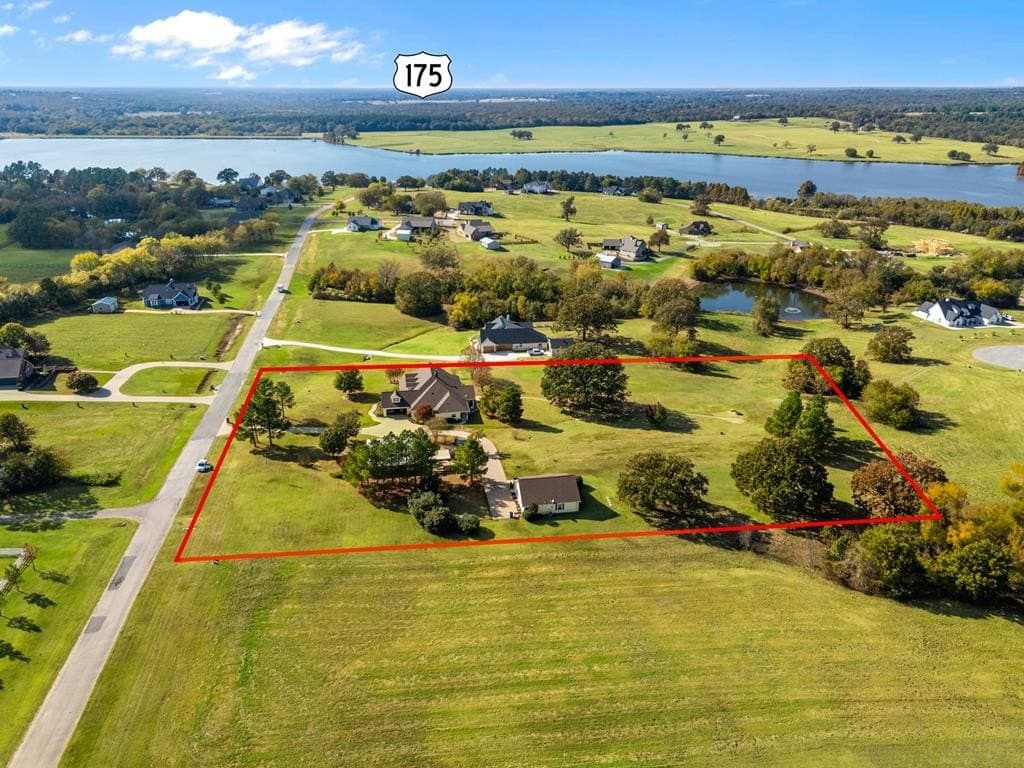 4.14 acres in Henderson County - photo 5