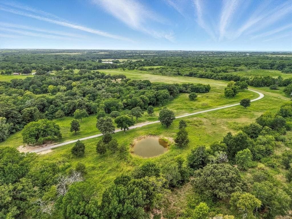 63.53 acres in Ellis County - photo 4