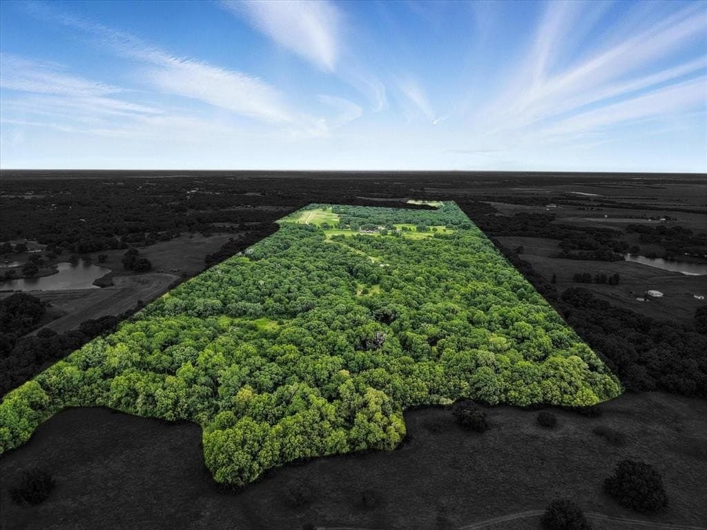 63.53 acres in Ellis County - photo 6