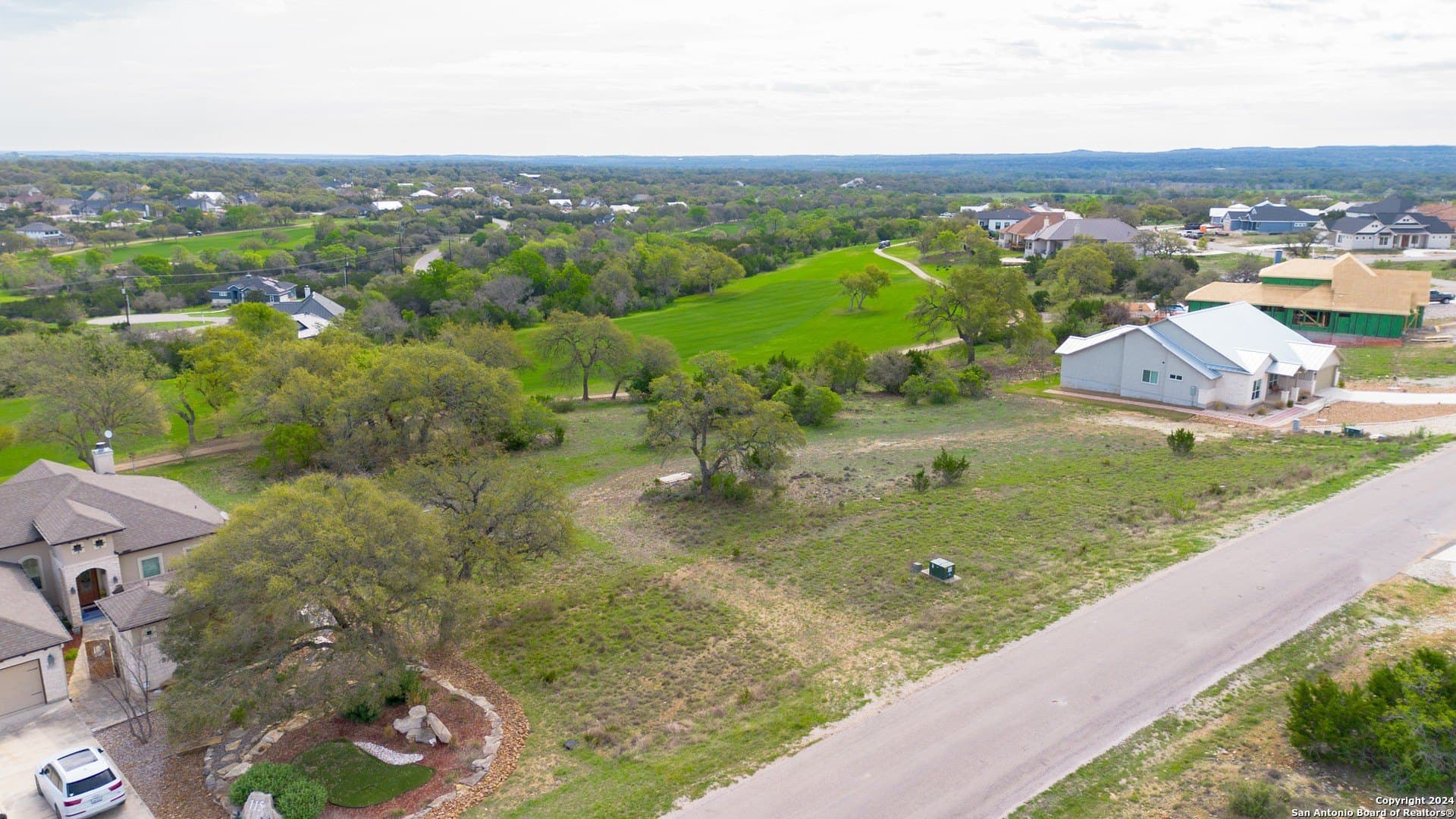 0.34 acres in Blanco County - photo 3