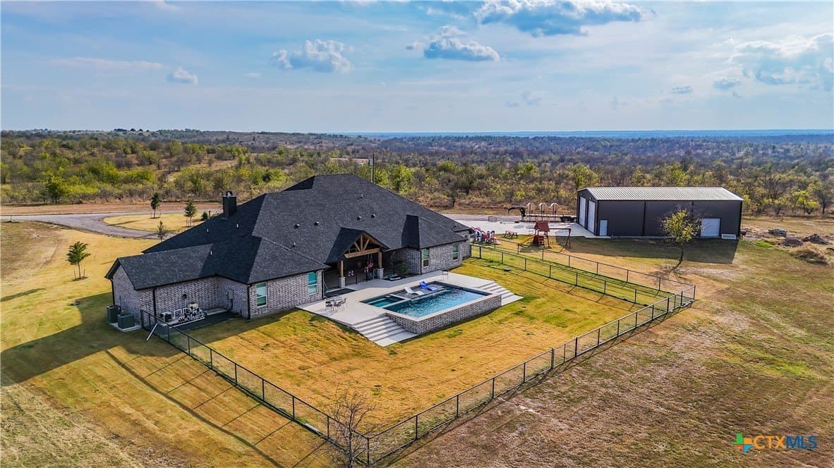 30.04 acres in Bell County - photo 32