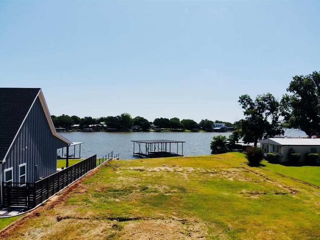 0.27 acres in Hood County - photo 4