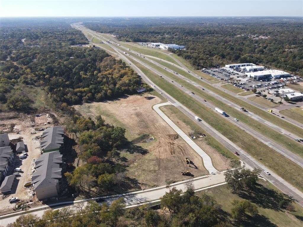 2.3 acres in Grayson County - photo 2