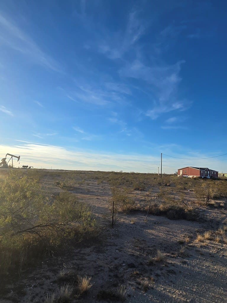 8.29 acres in Ector County - photo 4