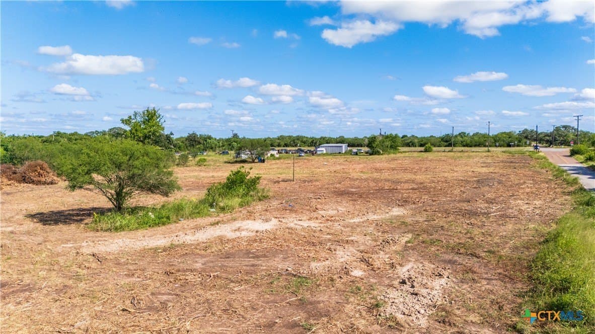 2.97 acres in Goliad County - photo 4