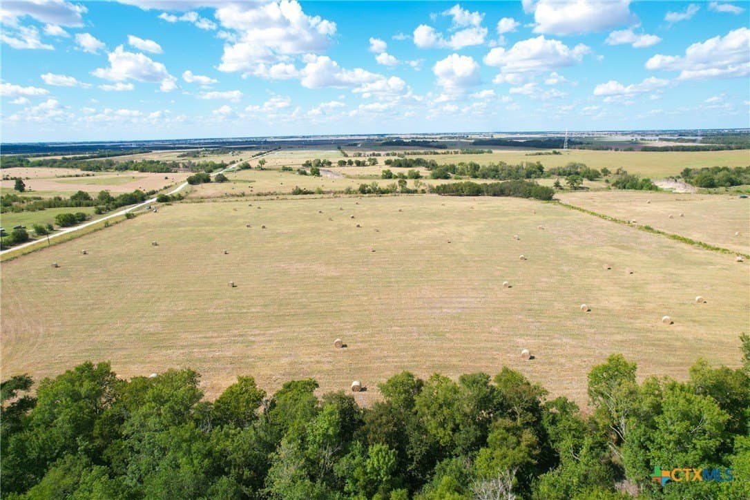 112 acres in Milam County - photo 10