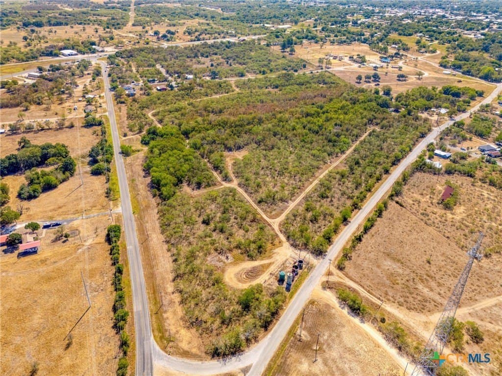 60.61 acres in Caldwell County - photo 2