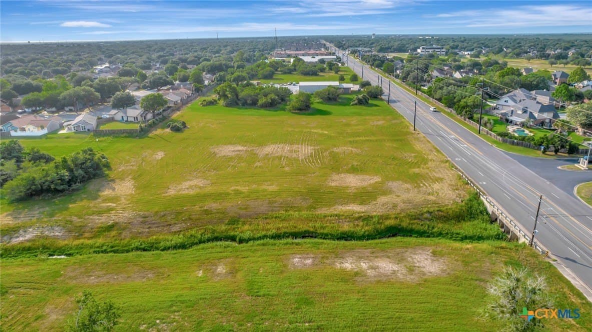 3 acres in Victoria County - photo 7