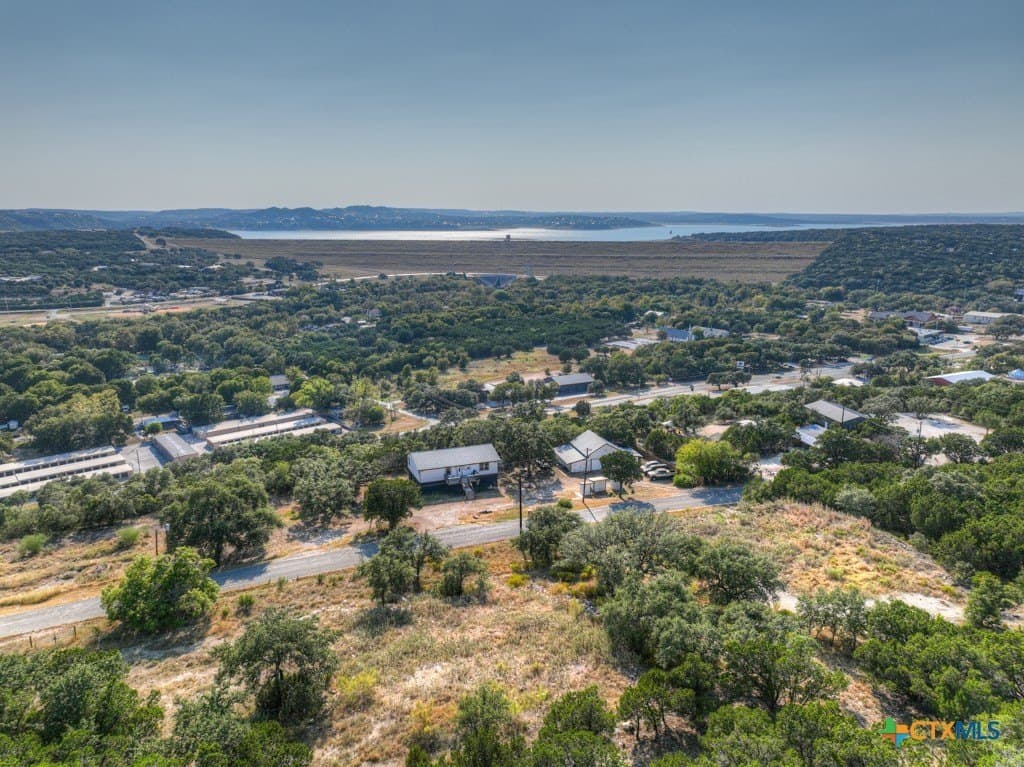 1.14 acres in Comal County - photo 2