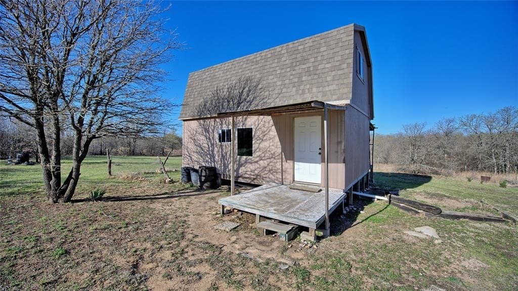 10 acres in Montague County - photo 24