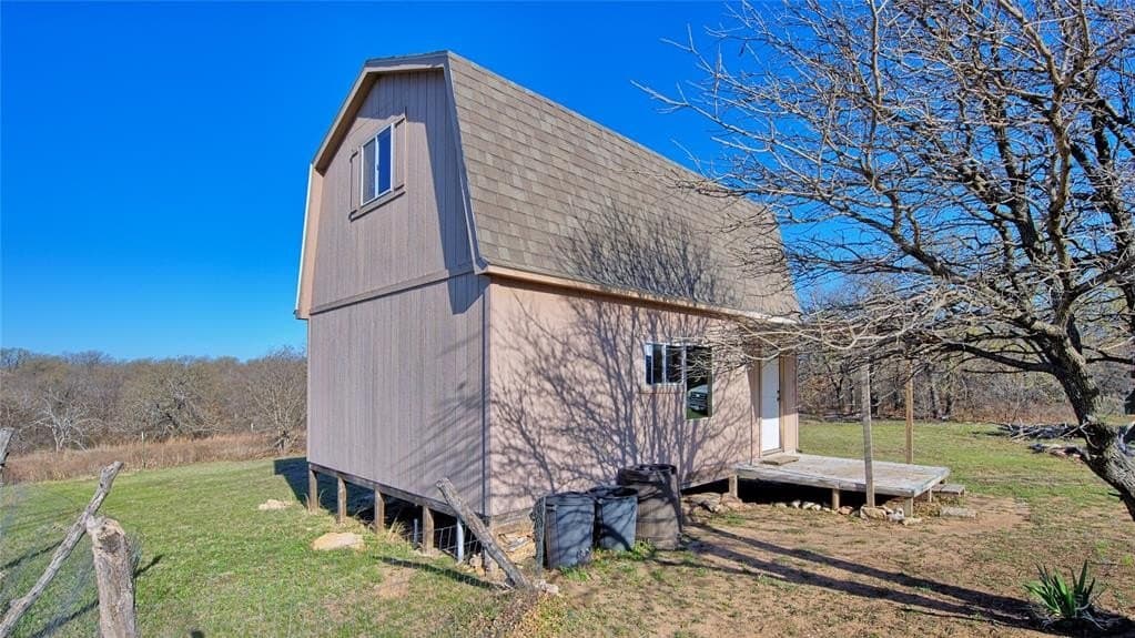 10 acres in Montague County - photo 28